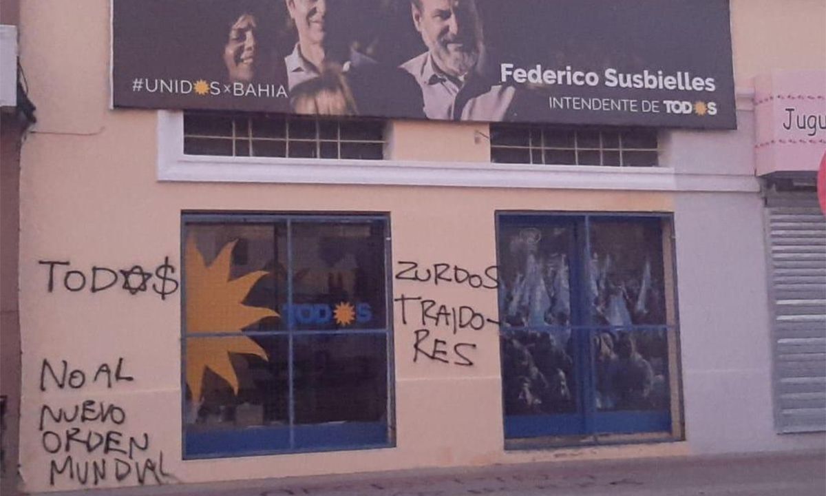 Bahía Blanca: Tras el ataque al local del Frente de Todos, el Intendente Gay repudió la agresión