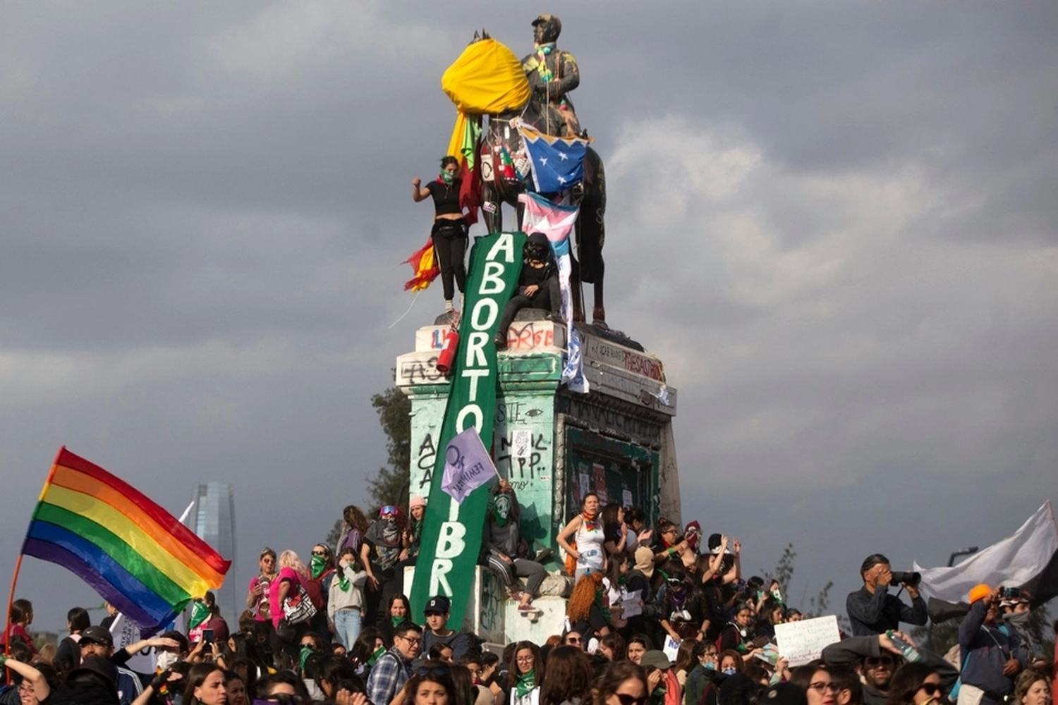 Chile empieza a debatir el aborto