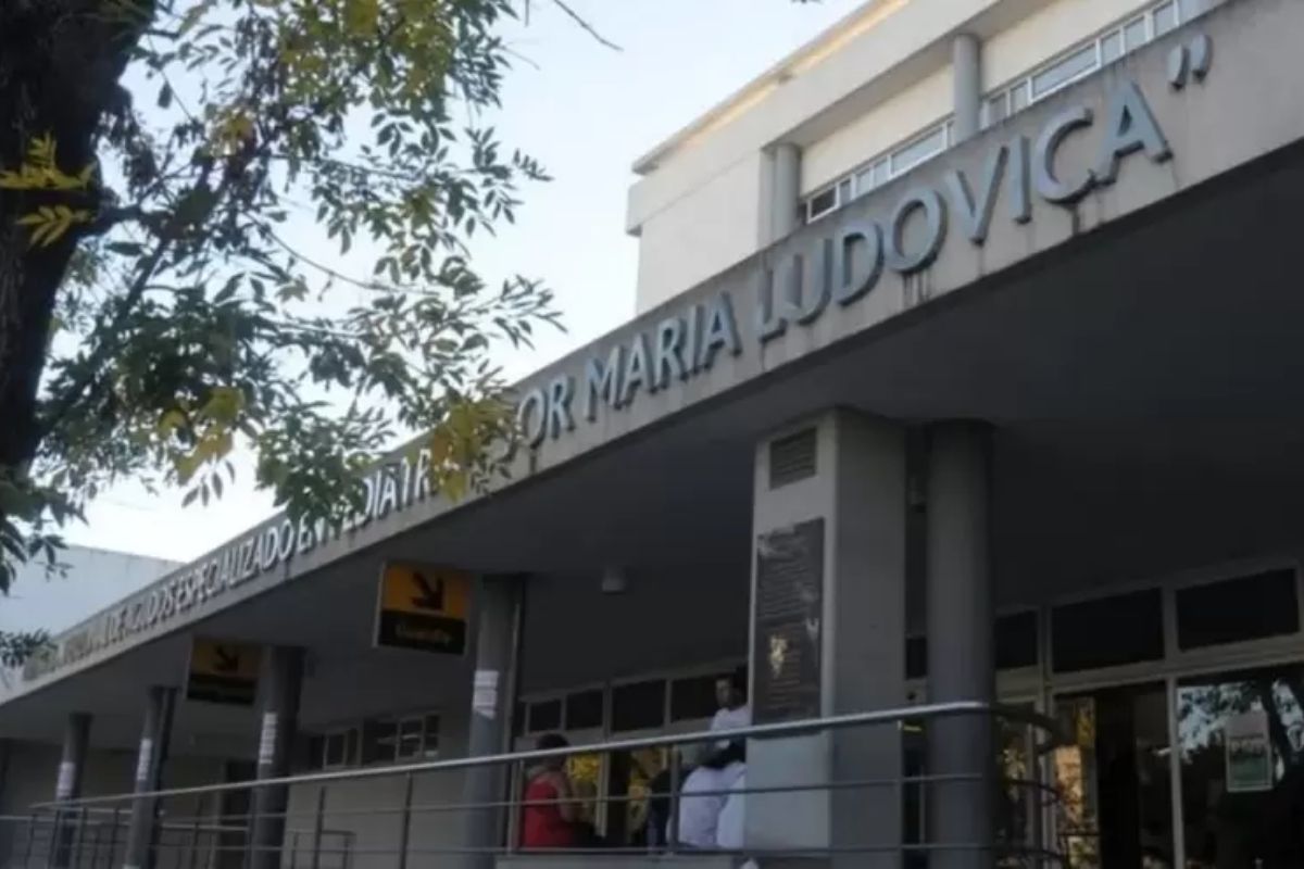 El papá quedó detenido.