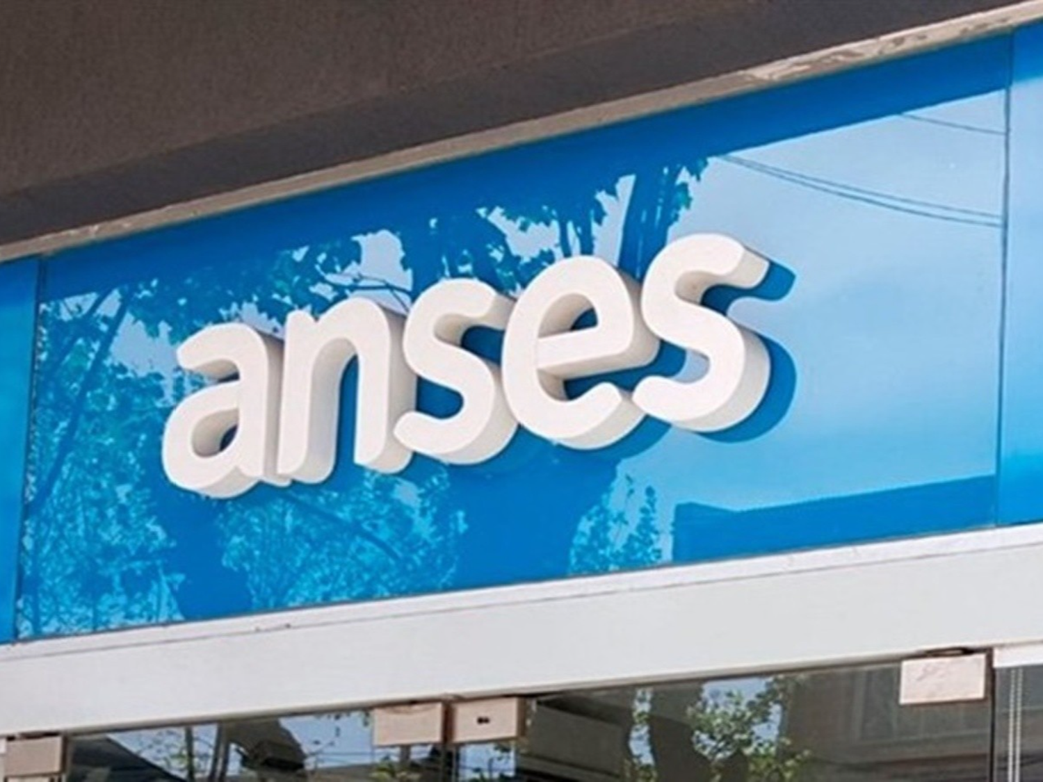 Gobierno postergó por 60 días el pago de préstamos de 17 provincias a la Anses