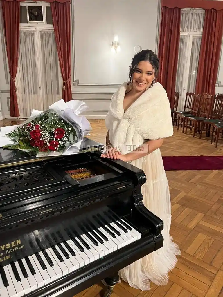 MERCEDES BAREL LEDRI - 1