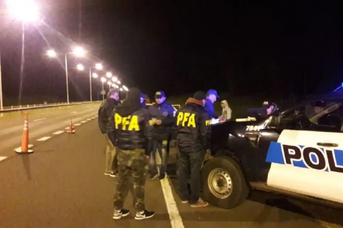 Un ciudadano alemán viajaba en un transporte brasileño y quedó aislado en Chajarí