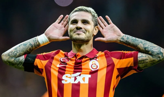 Galatasaray evalúa rescindir el contrato del delantero tras la denuncia por hostigamiento agravado y su inactividad por lesión