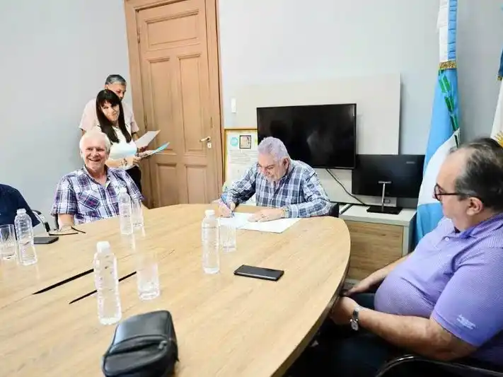 Municipio y comercios definieron
el horario de cierre de locales