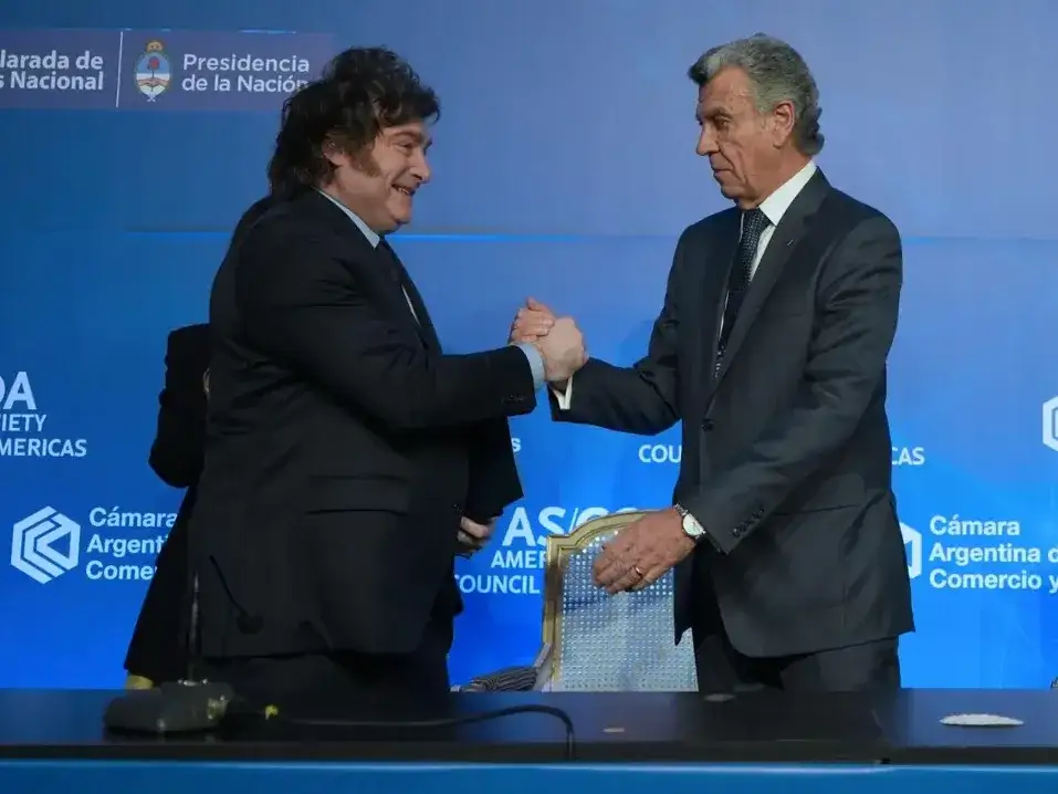 Javier Milei fue recibido en el Consejo de las Américas.