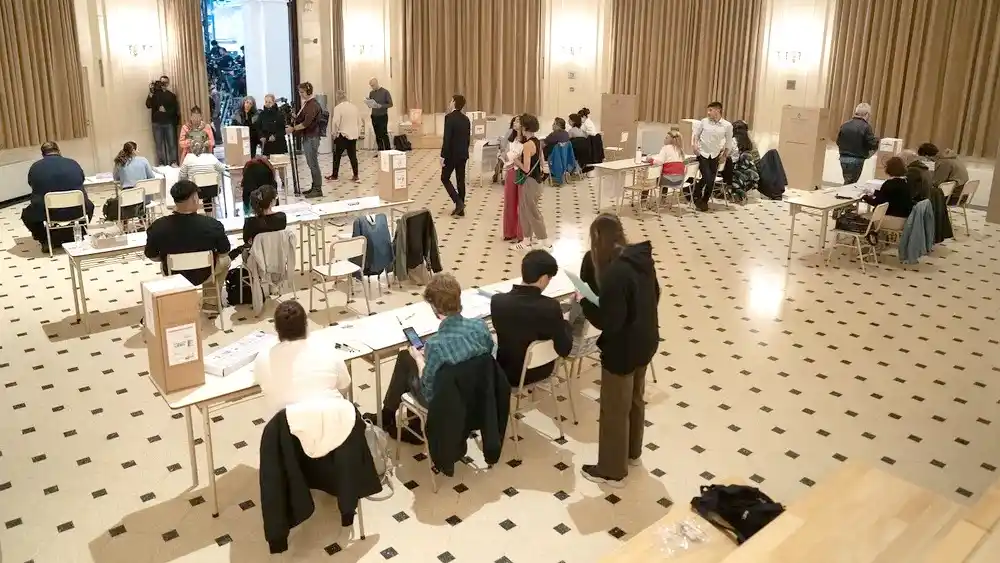 La jornada de votación en el país. (Agencia Xinhua)