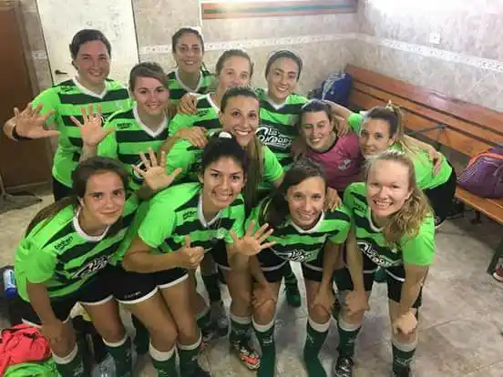 Las dirigidas por Diego Faisal fueron amplias dominadoras del juego