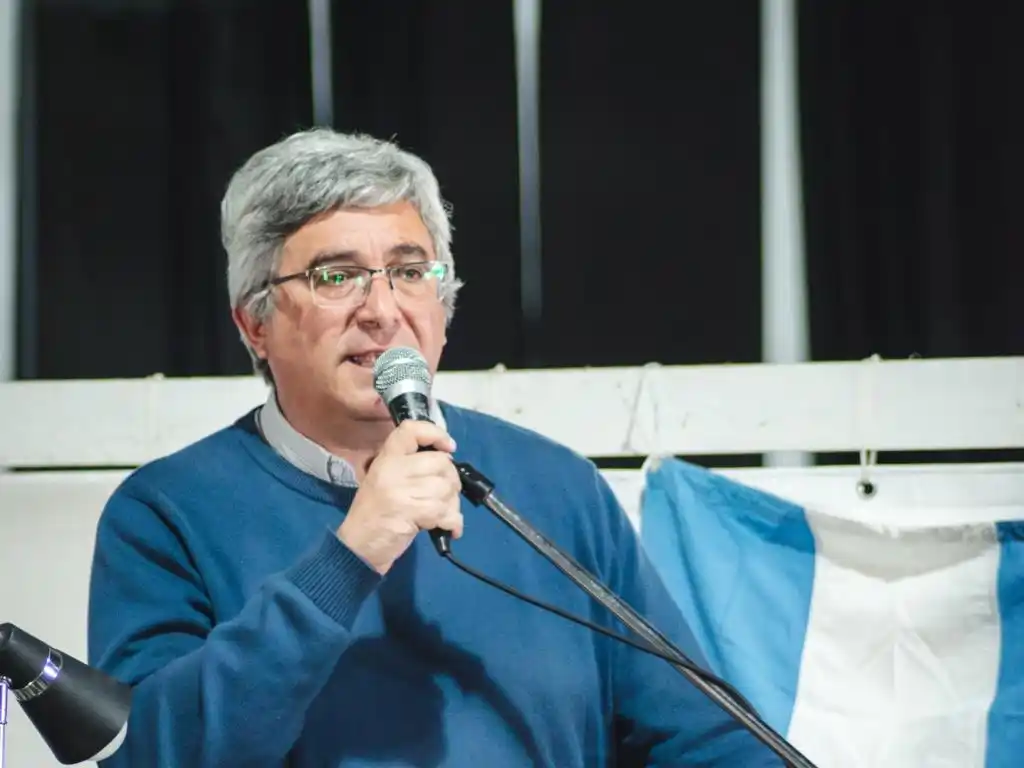 Javier Rodríguez: “Pedimos que escuchen a los bonaerenses”