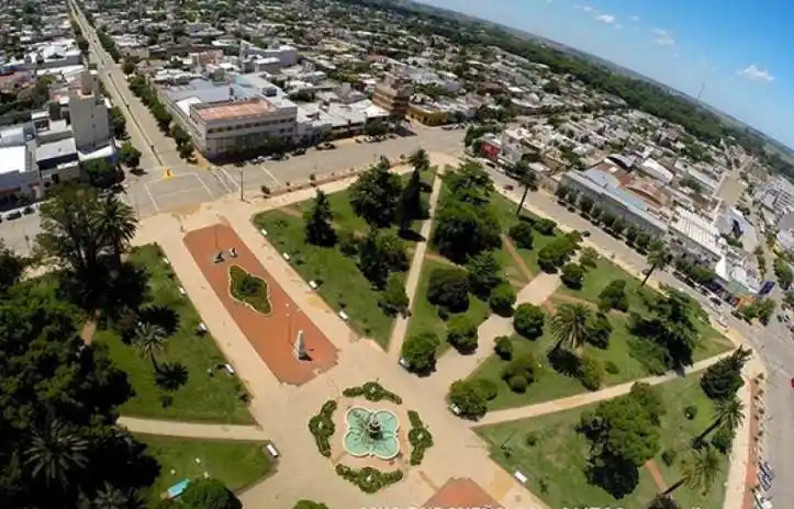 Coronavirus bonaerense: Ningún municipio pudo subir de fase y el interior sigue en constante descenso