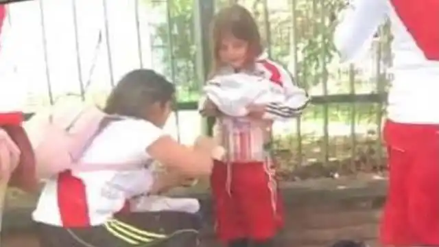 Detuvieron a la mujer que le pegó bengalas al cuerpo de un menor