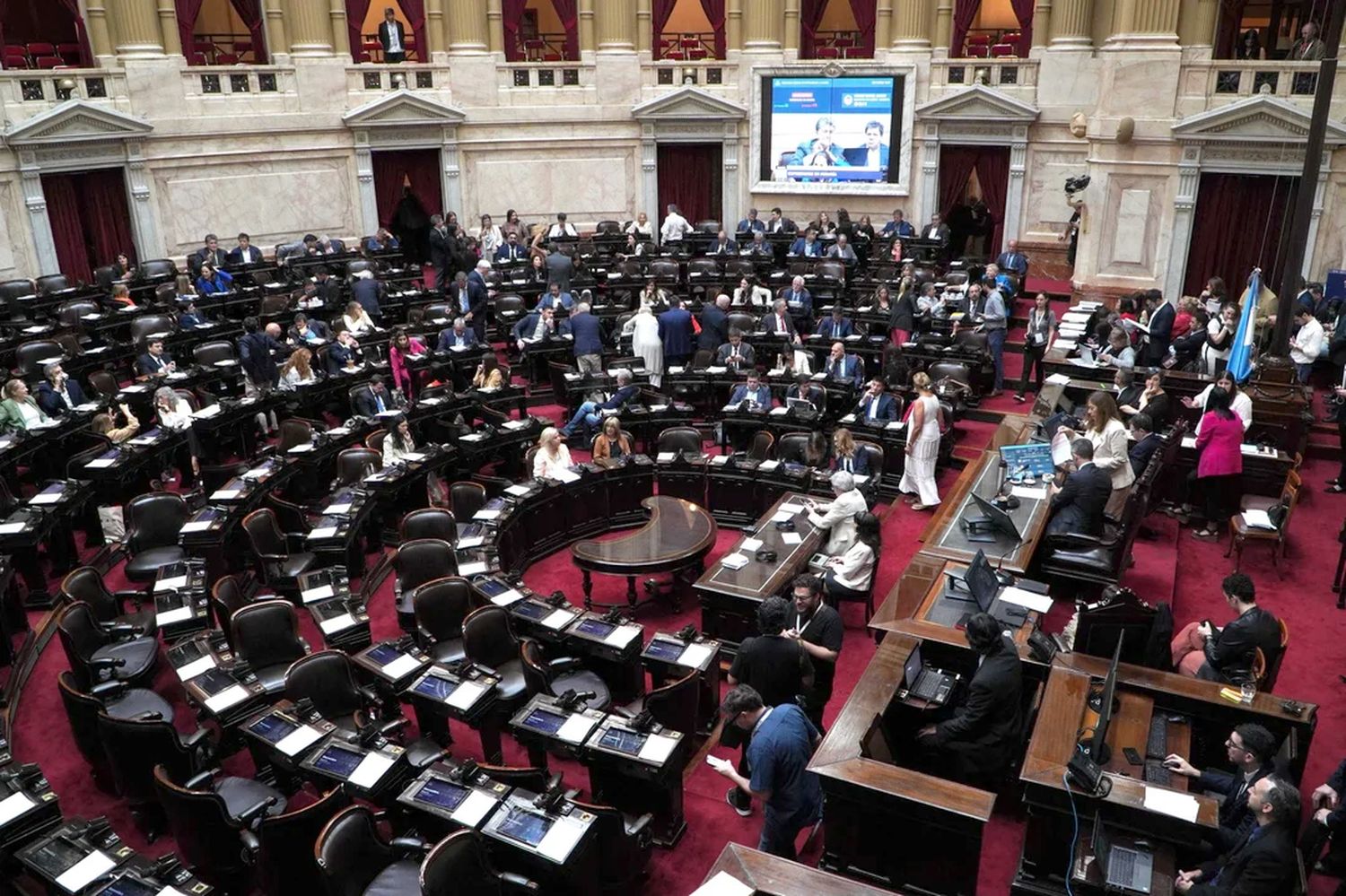 El Gobierno convocará a Extraordinarias en el Congreso.