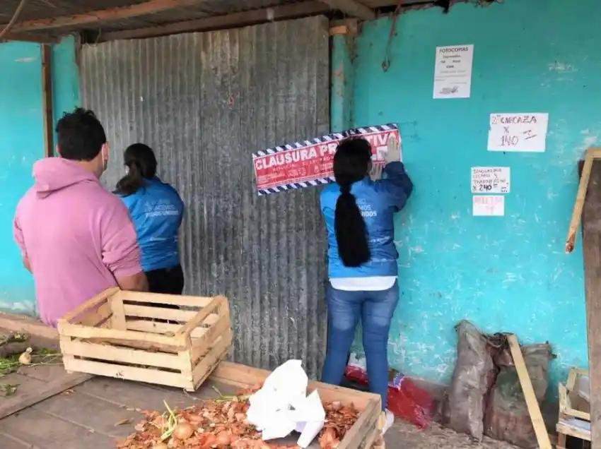 En una semana 3 comercios clausurados por recargos en compras con la Tarjeta AlimentAr