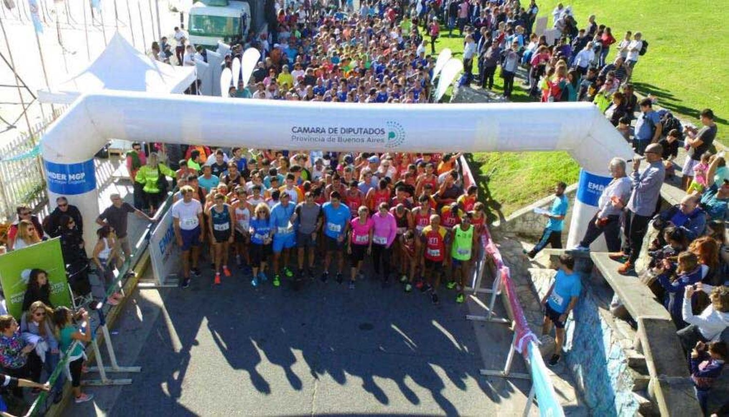 Una multitud corrió contra las adicciones