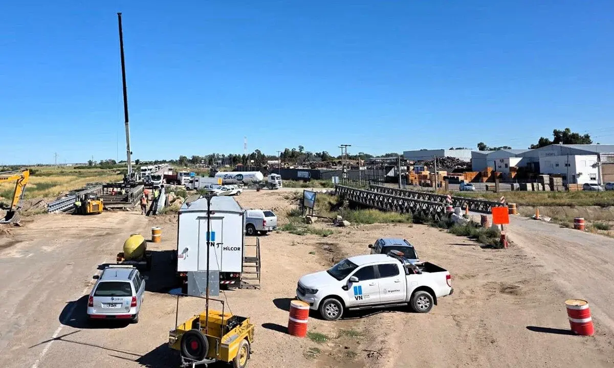 Ruta Nacional N° 3 y el arroyo Maldonado, a la altura del kilómetro 692.
