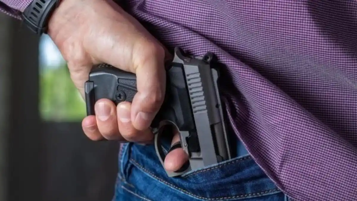 LOS REPUBLICANOS Y EL DESPRECIO A LA VIDA: Florida aprueba portar armas de fuego ocultas sin permiso