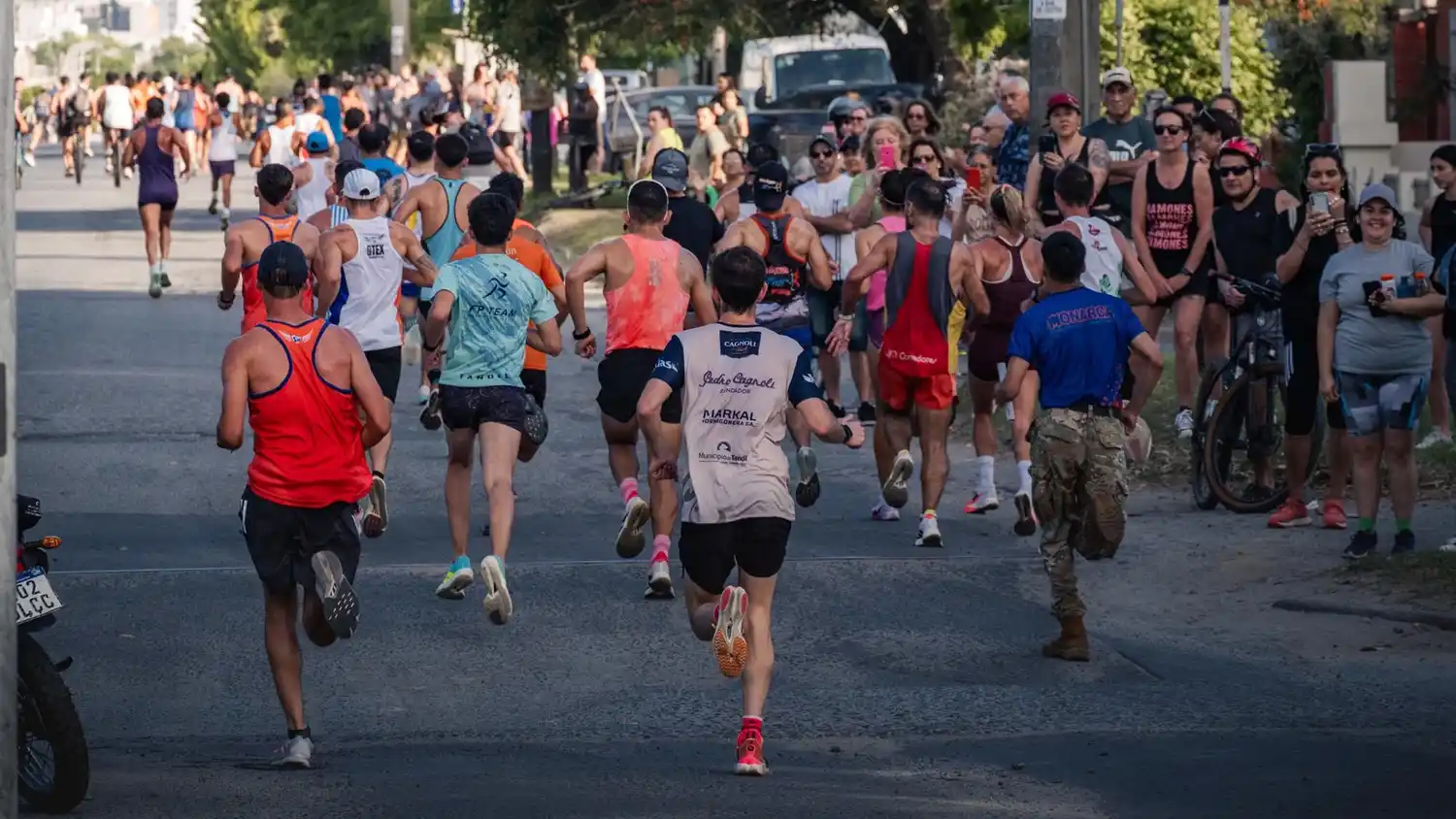 FOTO LOCOSPORLASFOTOS Tandilia tuvo numerosa participación.