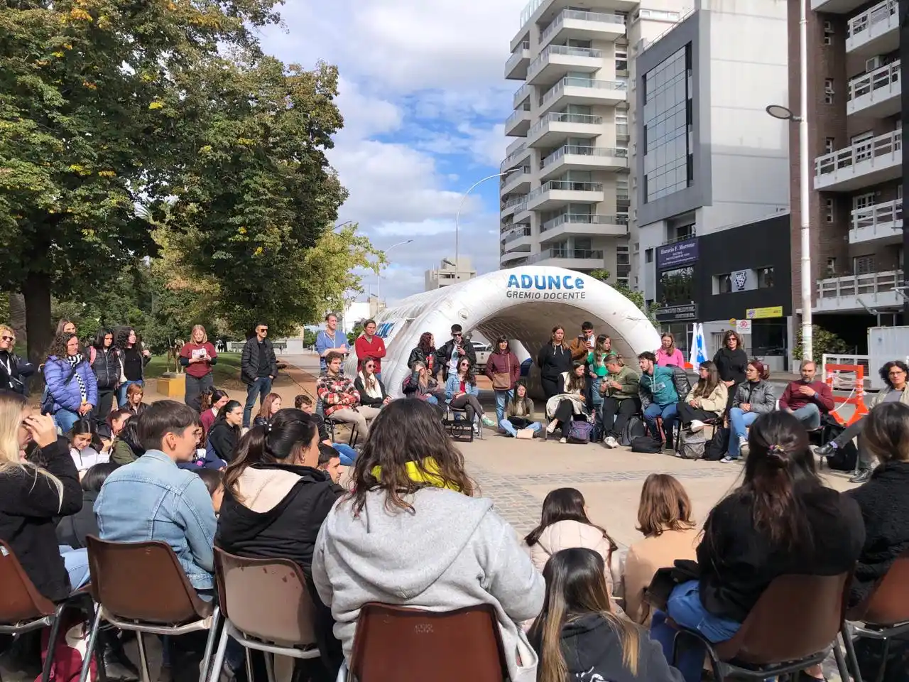 jornada lucha adunce unicen 11-04-24 - 1