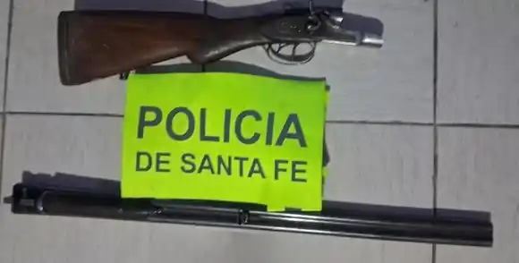 Le quitaron una escopeta sin documentación durante un control vehicular en Ruta Provincial N°2