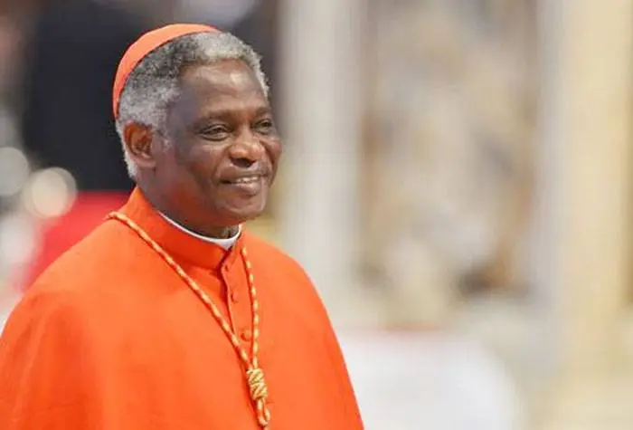 El Vaticano advierte que «no podemos luchar contra la pandemia si estamos luchando unos contra otros»