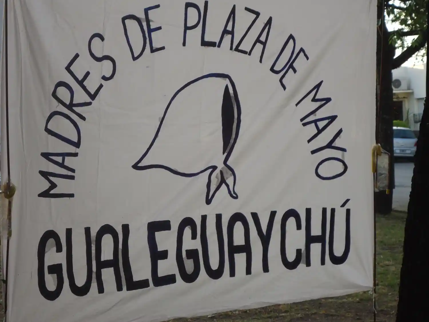 Madres de Plaza de Mayo Gualeguaychú repudió el desalojo del Grupo Tablas