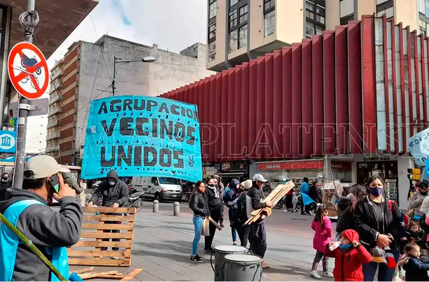 Corte y manifestación: "Vamos a implementar un acampe por tiempo indeterminado"