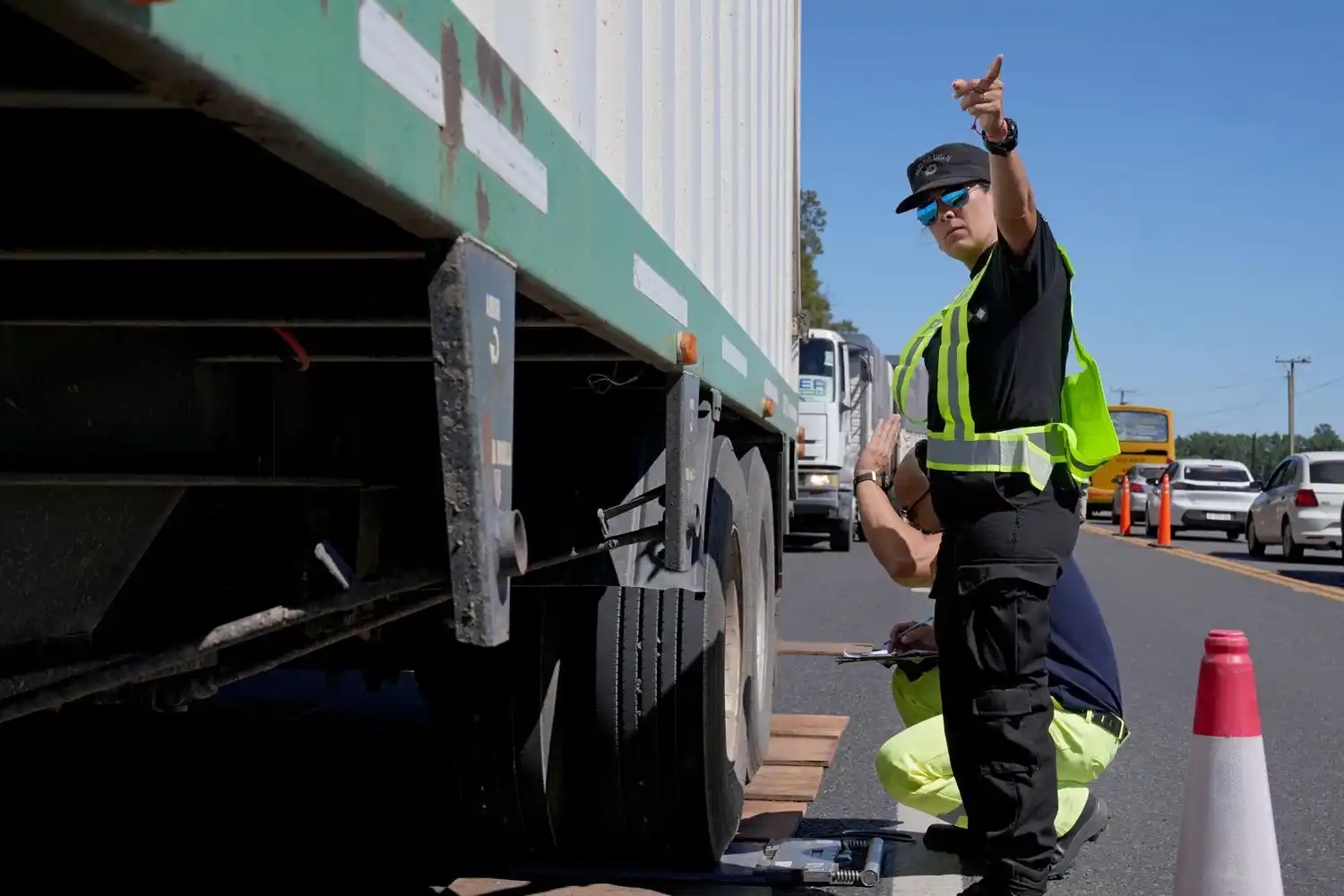 Uno de los controles móviles se realizó en el kilómetro 12 de la Ruta 21, en Pueblo Esther.