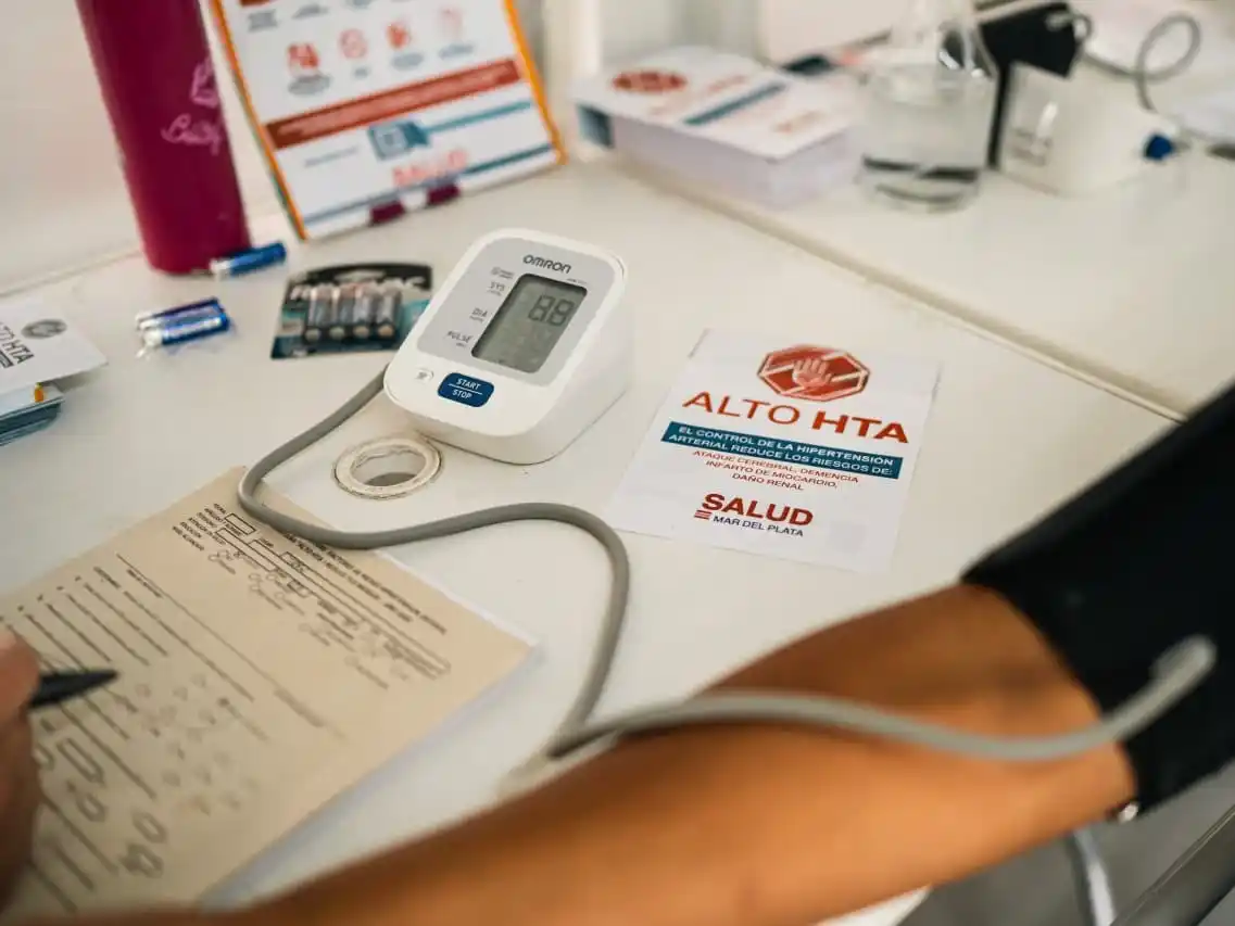 La extensión se dispuso a partir de la gran cantidad de personas que se acercaron a recibir atención y realizar trámites durante los primeros días del operativo.