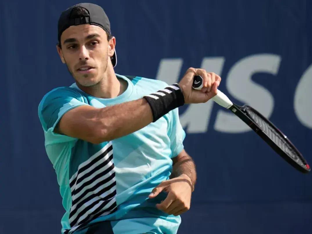 Francisco Cerúndolo va por los cuartos de final del US Open ante Alexander Blockx. Foto:AP