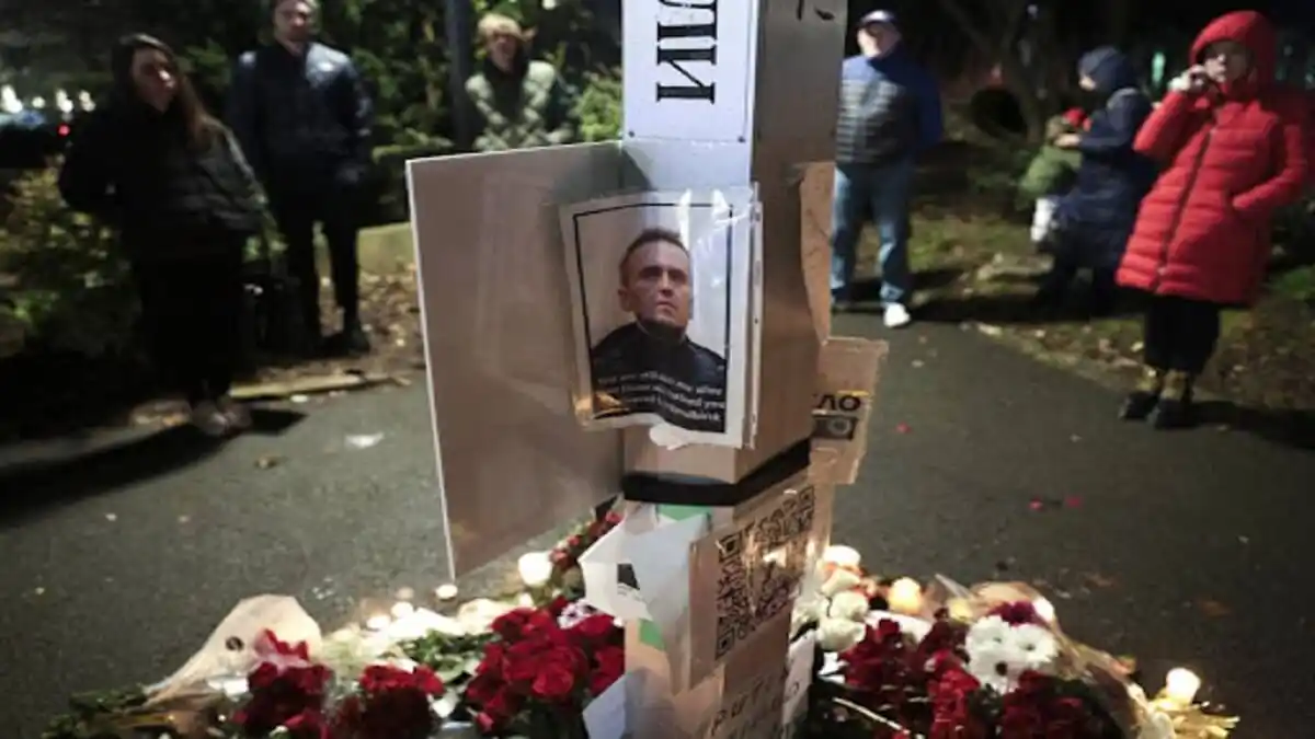 Inteligencia de EE.UU. sugiere que Putin no habría ordenado la muerte de Navalny en prisión