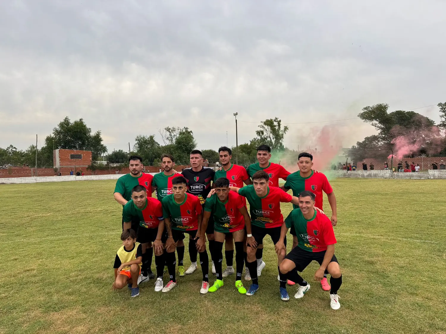Defensores venció a América en el inicio de la Copa de Clubes.