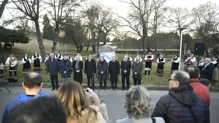 Lalín homenajea a Chascomús y el legado imborrable de Alfonsín