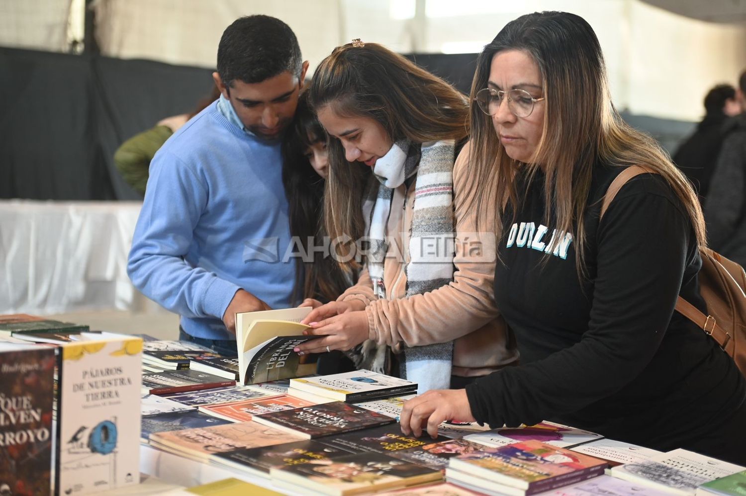 Inauguraron oficialmente la primera Feria Binacional del Libro