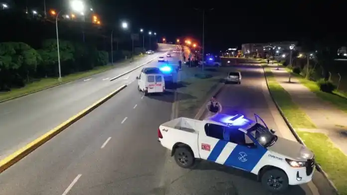 Un joven de 18 años murió al despistarse en moto en Mar del Plata