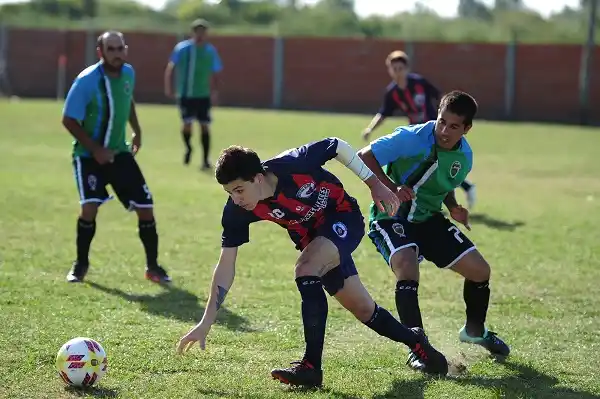 Triunfos de Black River y Sporting en la fecha inicial del ascenso