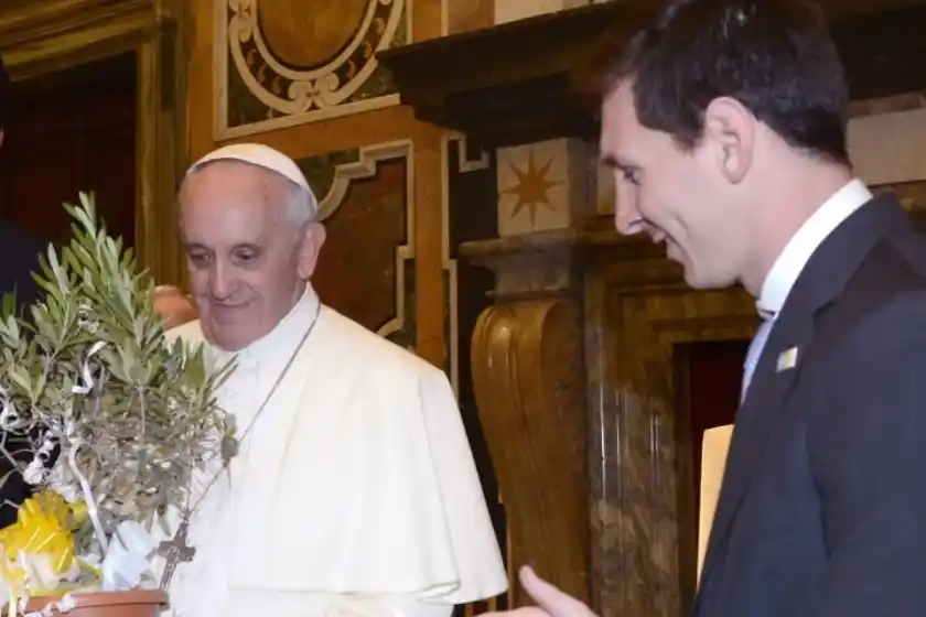 Messi despidió al Papa Francisco: "Gracias por hacer del mundo un lugar mejor"