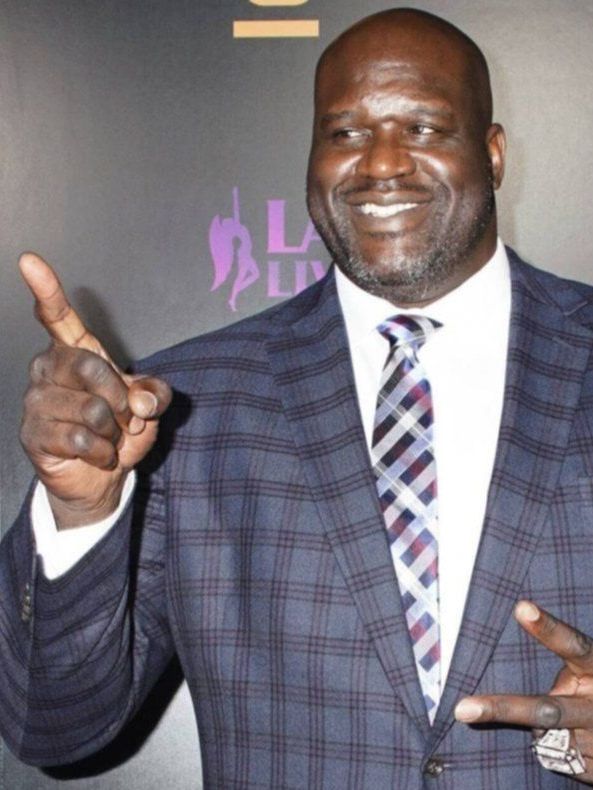 Shaquille O'Neal y un problema en sus pies por el cual ha gastado bastante dinero