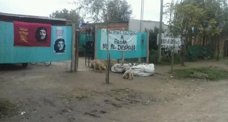 Frenaron un desalojo cuando los ocupantes prometían resistencia