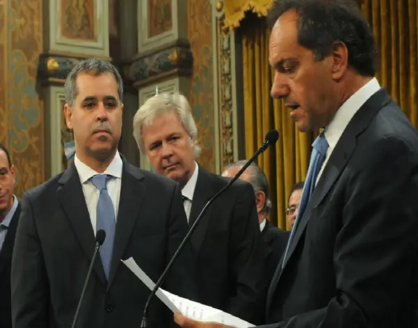 Cambios en el Gabinete de Scioli: Asumieron los nuevos ministros 