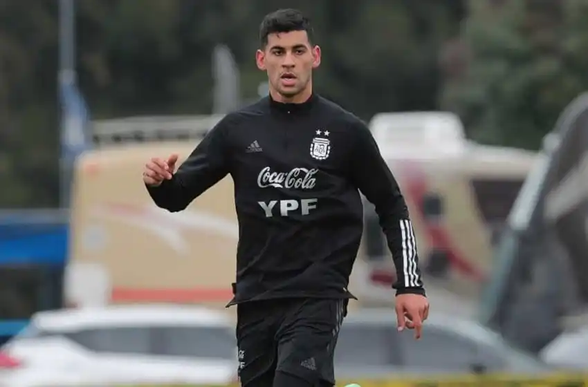 Selección: Cuti Romero está en duda para el duelo de cuartos ante Ecuador
