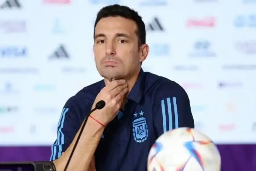 Scaloni:"Nos jugamos un partido de fútbol, con toda la responsabilidad de que está todo un país detrás "