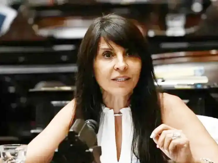 Lorena Villaverde se defendió: “Fui sobreseída en todas las causas, no tengo condena y fui electa por el pueblo'''