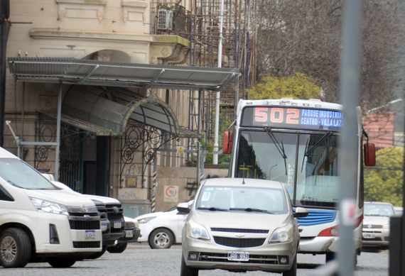Transporte: “Están posicionándose políticamente”, acusó Albanese