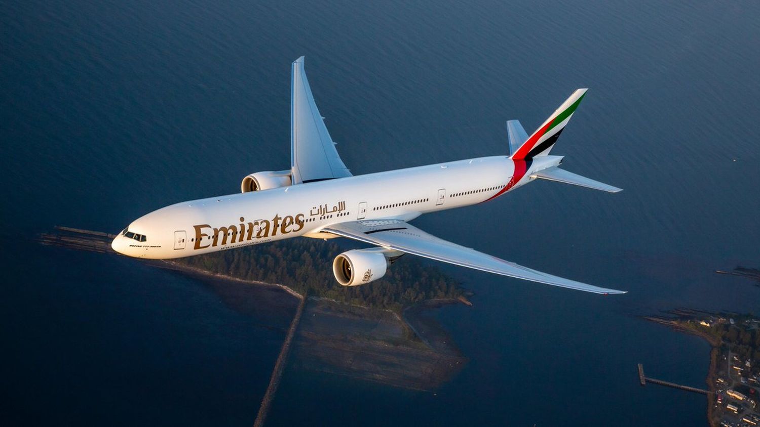 Emirates inició sus vuelos a San Pablo con aeronaves Boeing 777-300(ER)