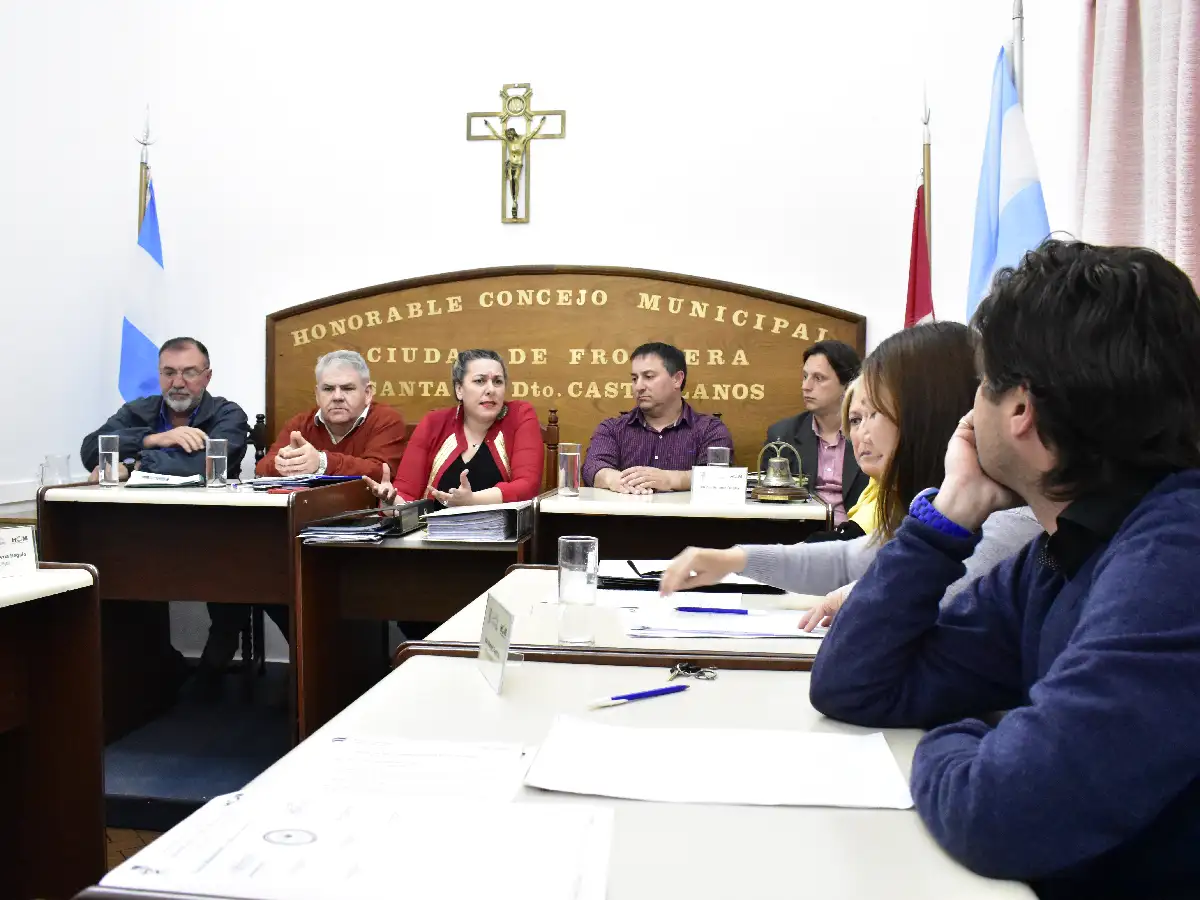  Civalero cuestionó la “deuda heredada” al defender su  gestión en el Concejo 