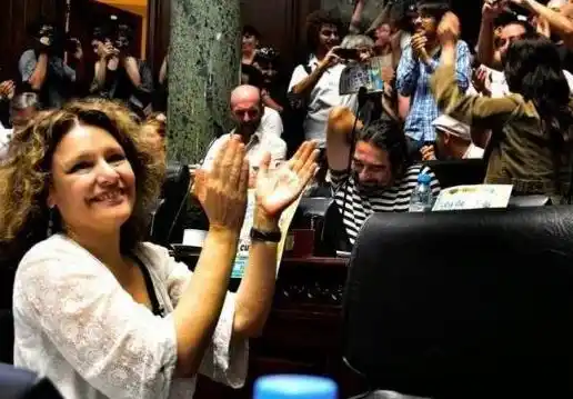 Se aprobó la ley porteña que protege a los centros culturales