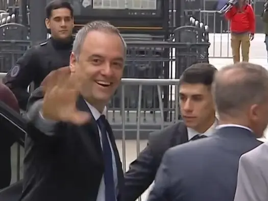 Video: así llegó Adorni al Congreso para presentar su informe de gestión