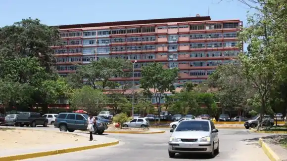 Adecuan nuevos espacios para atender  pacientes con COVID-19