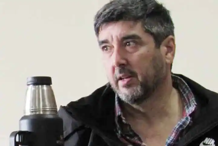 Fuertes minimizó el éxodo de la dirigencia peronista hacia el oficialismo