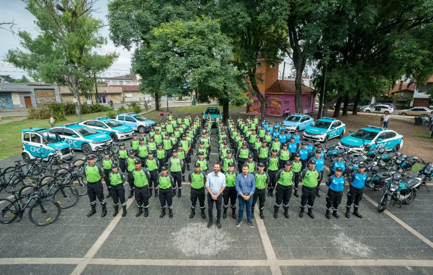 Hurlingham: "Duplicamos el cuerpo de prevención ciudadana para reforzar la seguridad en escuelas y centros comerciales"