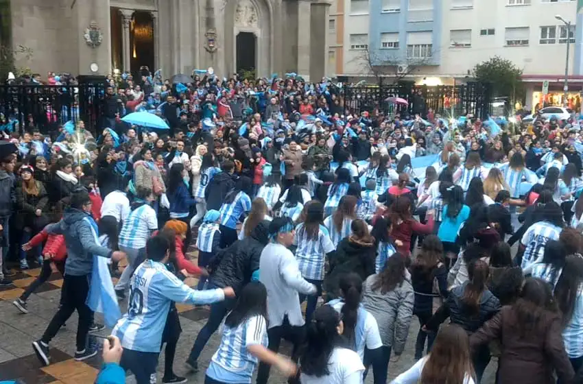 Cientos de marplatenses marcharon "a favor de la vida"
